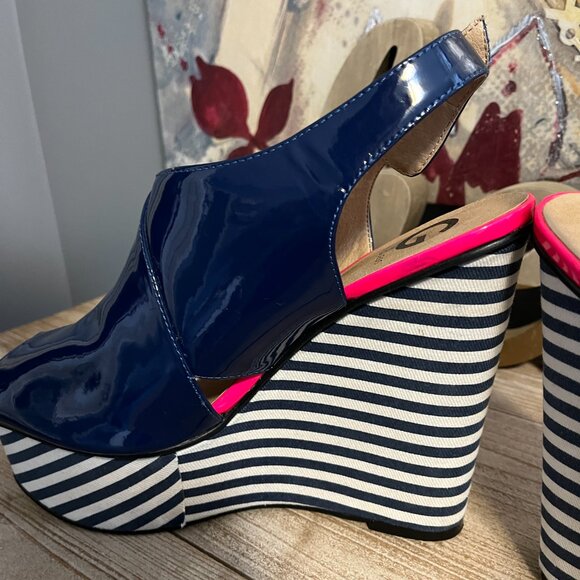G by Guess Wedges Size 10M - Picture 8 of 13